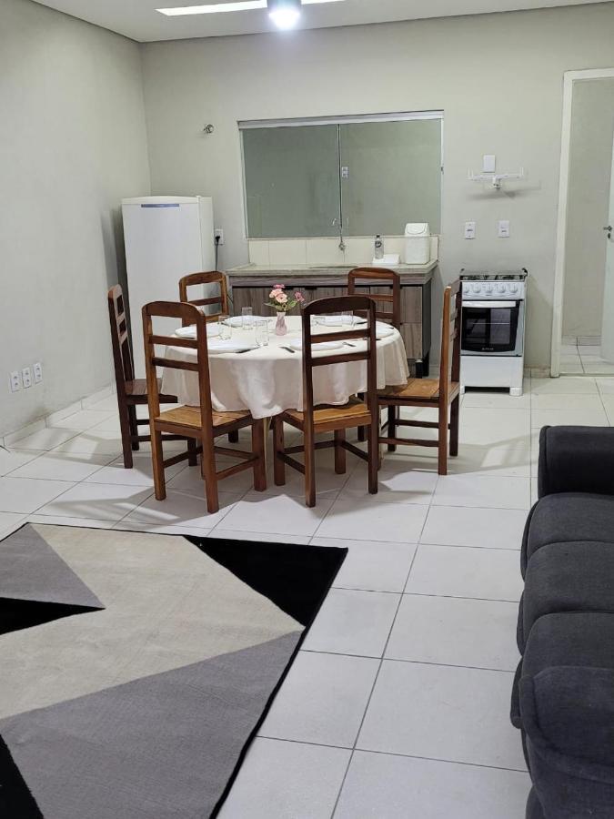 Sobrado 6 Amplo E Confortavel Em Condominio كورومبا المظهر الخارجي الصورة